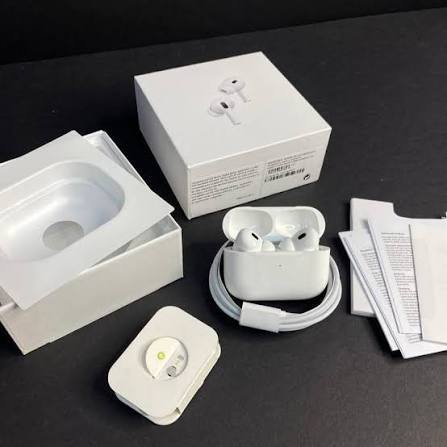 Apple AirPods Pro (2nd Generation)
